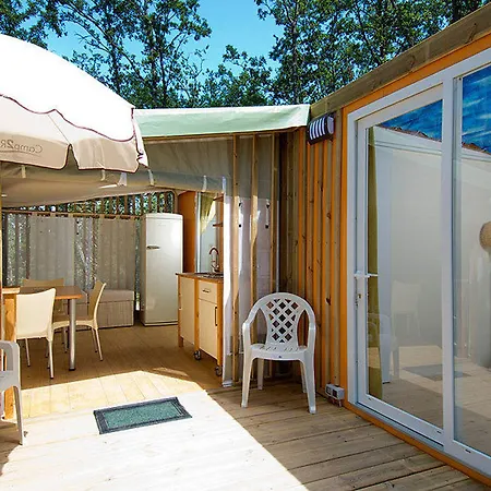 Campingplads & Village Polvese