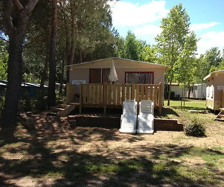 & Village Polvese SantʼArcangelo