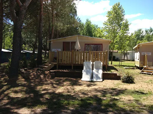 & Village Polvese SantʼArcangelo